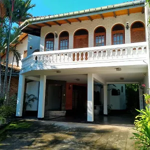 Gasthof Ceylon Travel And, Battaramulla